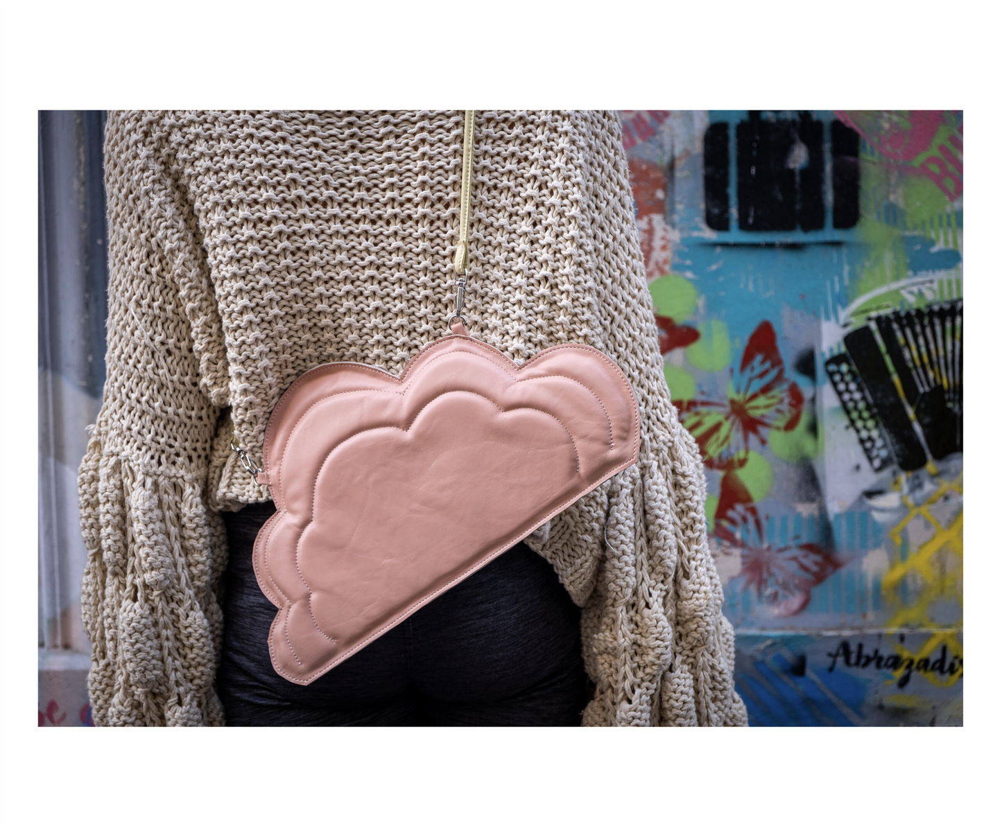 NUBE purse