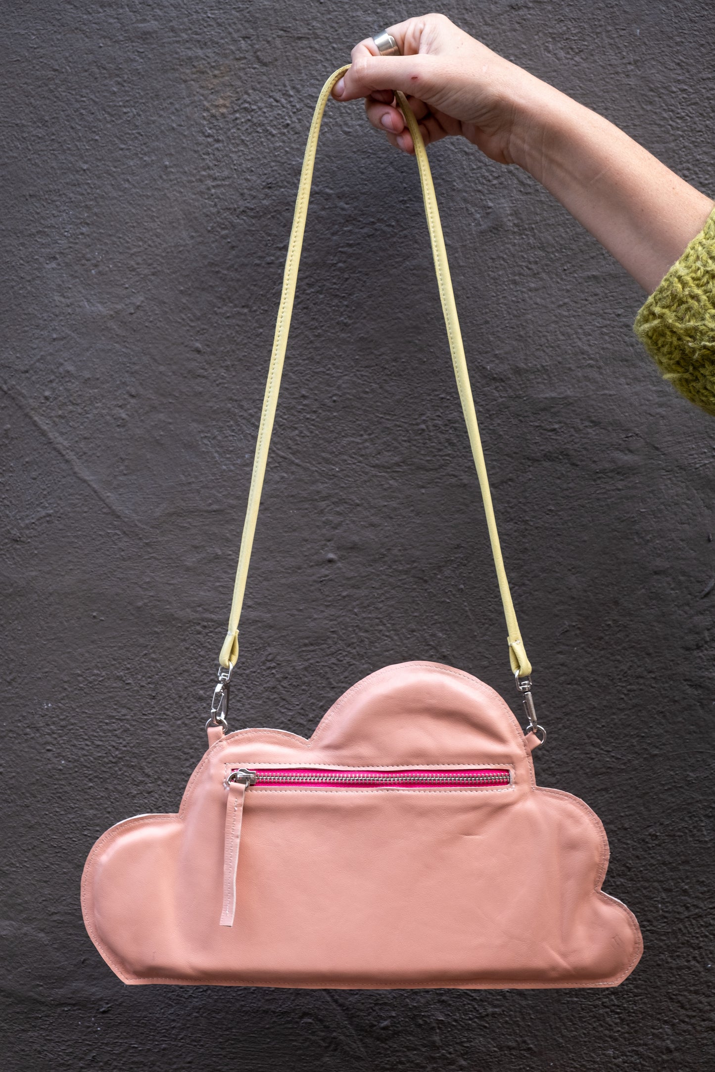 NUBE purse